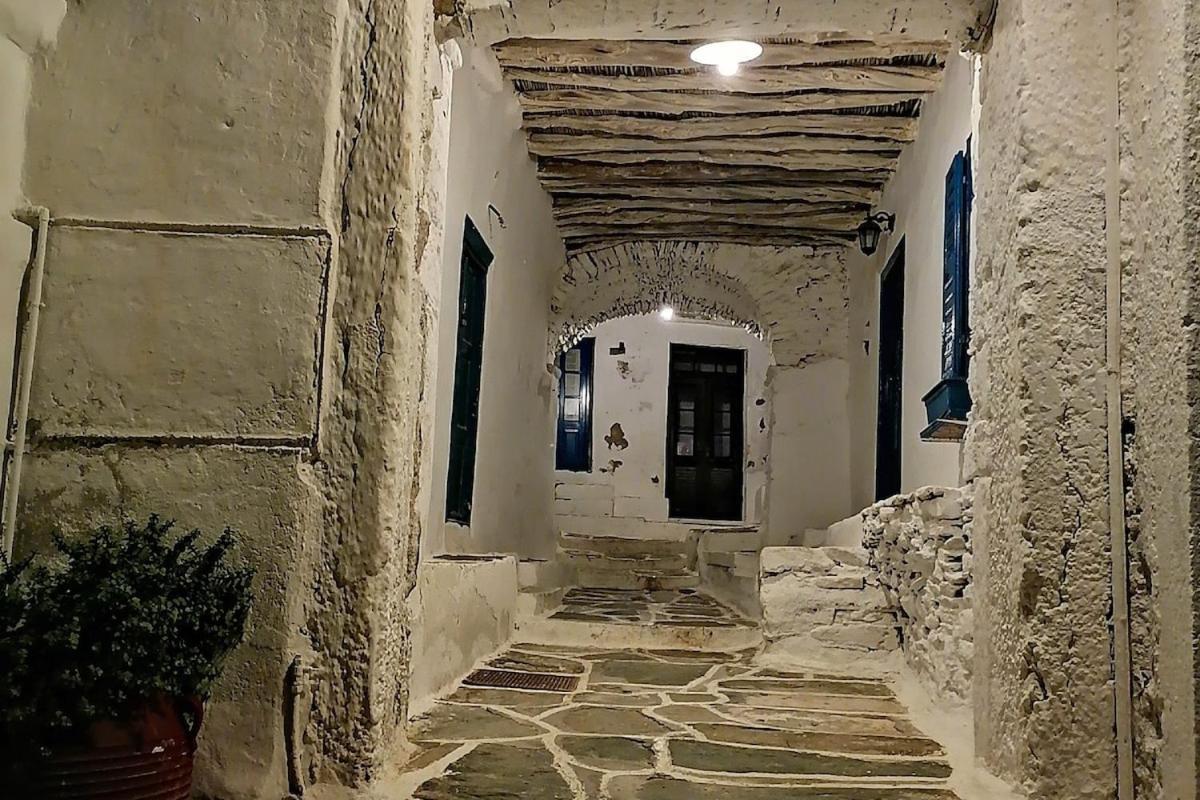 Kastro Gate Apartment ,Entrance To An Ancient Village Kástron Екстериор снимка